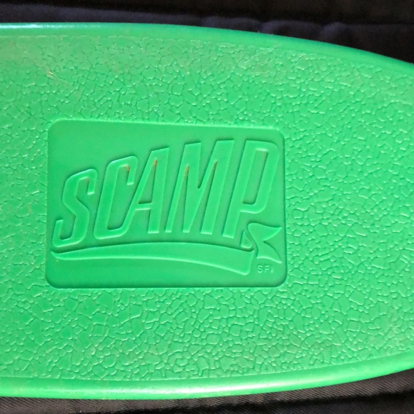 Vintage 1970s green scamp skateboard. Excellent condition. - Picture 8 of 13